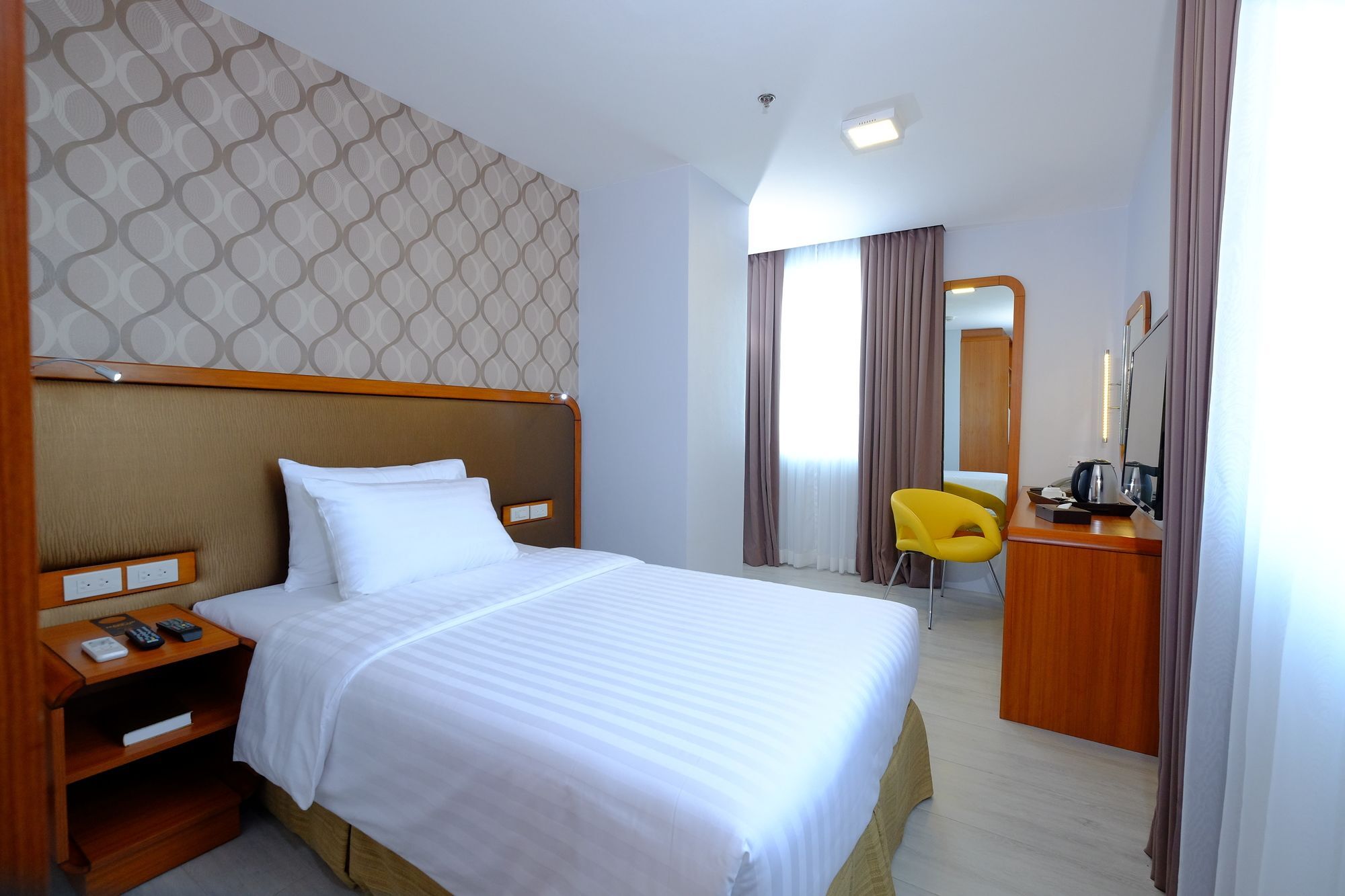 One Central Hotel & Suites Cebu Eksteriør billede